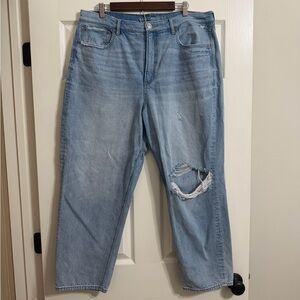 AE 90’s boyfriend jeans